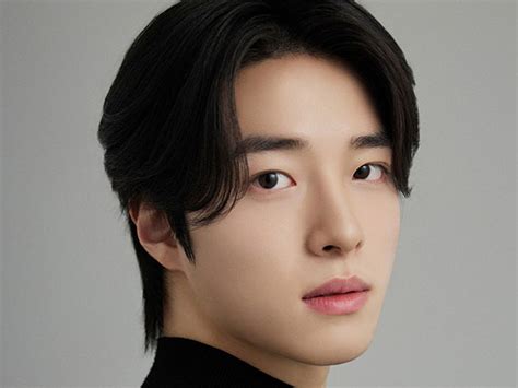 potret terbaru nam da reum makin ganteng siap comeback akting