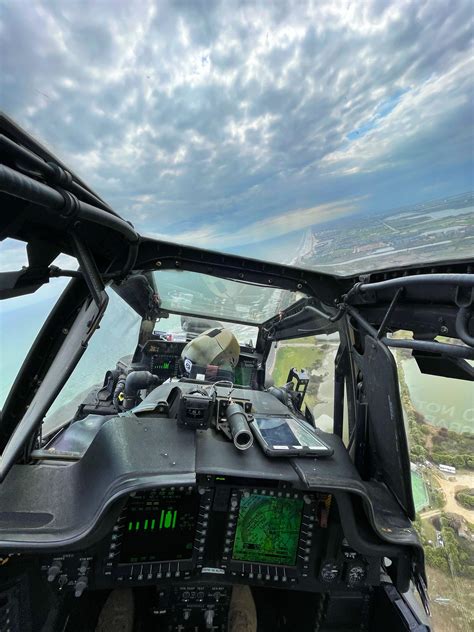 Apache Helicopter Cockpit Gunner