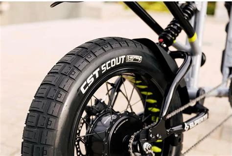 CST Scout 20 X 4 0 Anti Puncture E Moped Fat Tyre