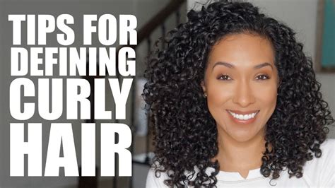 How To Define Your Naturally Curly Hair Youtube