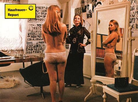 Lobby Card Hausfrauen Report