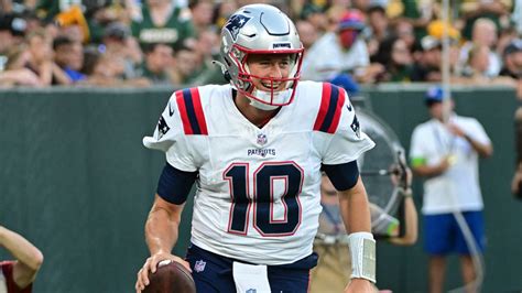 Bill Belichick Explains Why Mac Jones Remains Starting Qb Yardbarker