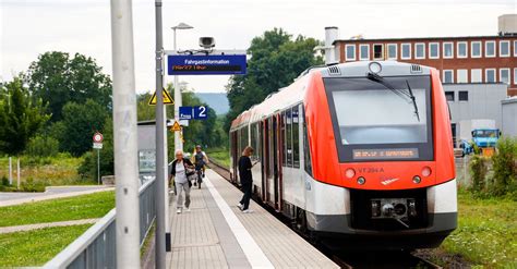 Pendler können aufatmen Mehr Züge auf der Odenwaldbahn