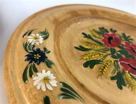 Set Of Two Vintage Round Decorative Wooden Plates Handpainted Etsy Uk