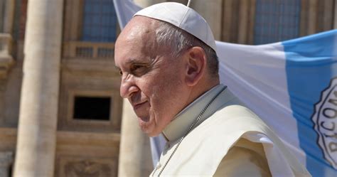 Papa Francesco Le Sua Salute Non Migliora Prossimo A Dimissioni