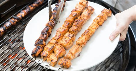 Spanish Pork Kebabs Cook S Illustrated