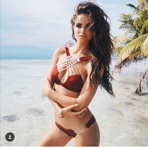 Beach Bunny Temptress Bikini Top Gem