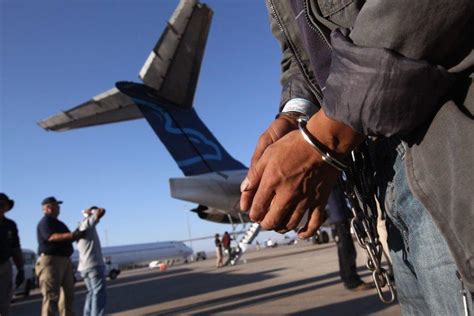 U S Deportation Process What Happens And How To Fight It