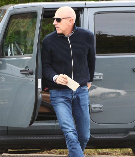 Matt Lauer Retreats to Hamptons After Being Fired from Today | PEOPLE.com