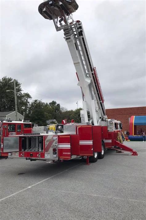 Seagrave 95 Foot Aerialscope Fire Apparatus Fire Trucks Fire