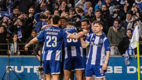 FC Porto Eis o onze dos Dragões para o jogo o Vizela