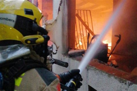 Trag Dia Al Vall S Mor Una Persona En Un Incendi A Casa Seva