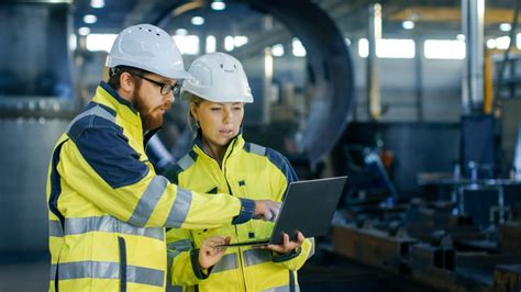 La Importancia De La Ropa De Trabajo En Seguridad Industrial