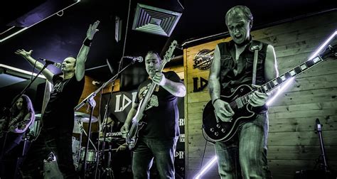 Tributo A Acdc Blackjack En La Rua En Burgos La Guía Go