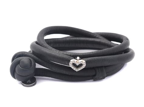 Armband Ole Lynggaard Sweet Drops Med Sweet Spot Berlock K Sefina