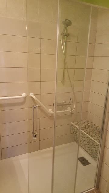 Douche Italienne Avec Barre D Appui Mediterran Badezimmer Nizza