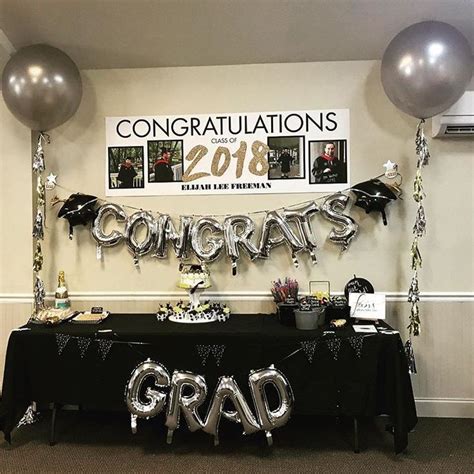 Black And Silver Graduation Party Decor Inspiration Graduationpar