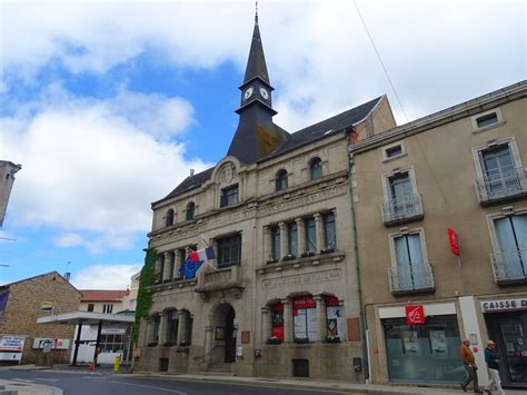 Hôtel de ville Craponne sur Arzon Haute Loire Olive Titus Flickr