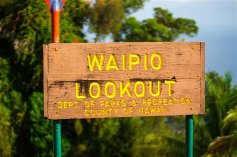 The Big Island: Everything You Need to Know to Hike to Waimanu Valley