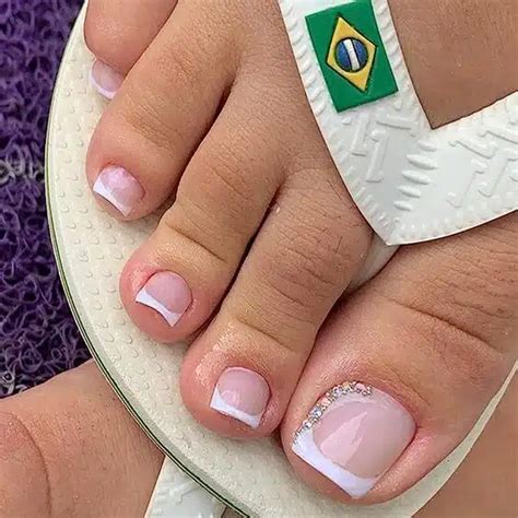 51 Fabulous French Tip Toe Nail Designs 2025