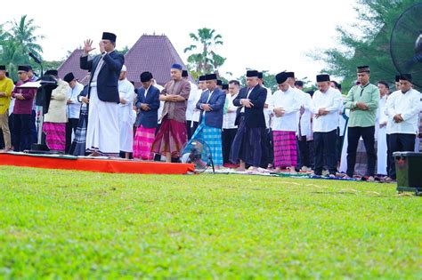 Pj Bupati Sandi Fahlepi Jadikan Momentum Hari Raya Idul Adha Untuk