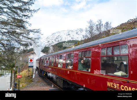 Harry Potter Train Hi Res Stock Photography And Images Alamy