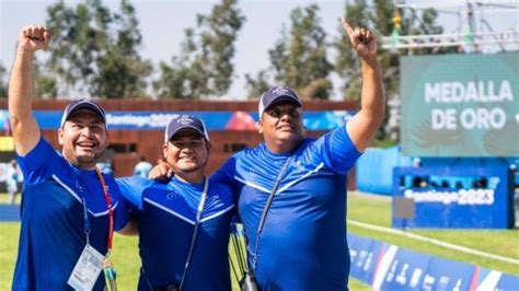 Medalla De Oro Para El Salvador Roberto Hern Ndez Y Douglas Nolasco