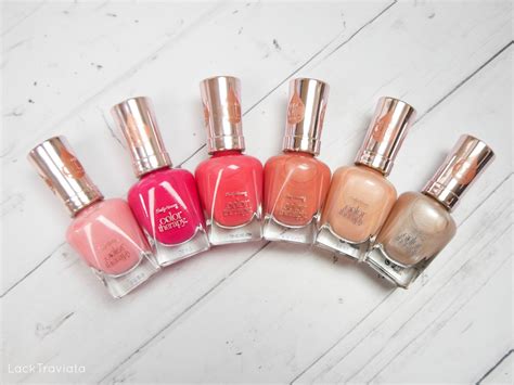 Sally Hansen • Pampered In Pink • Color Therapy • Spring Is In The Air Collection Lacktraviata