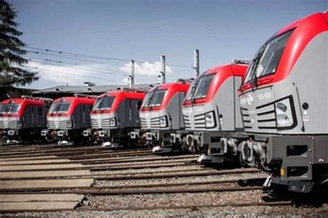 PKP CARGO Kupuje 5 Dodatkowych Lokomotyw Vectron Od Siemens Mobility