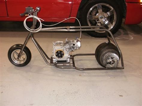 Gymi's Garage: Mini Bike Drag Racing