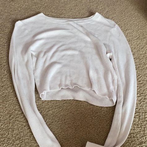 White Cropped Long Sleeve Top From Forever 21 Size Depop