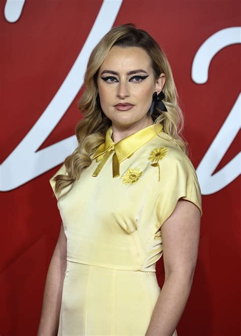 Amelia Dimoldenberg – Fashion Awards 2022 in London • CelebMafia