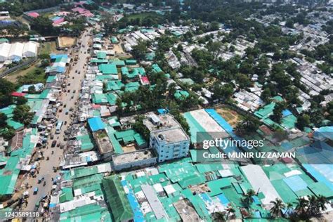 3,385 Kutupalong Refugee Camp Stock Photos, High-Res Pictures, and ...