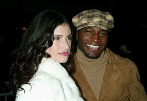 Idina Menzel: Taye Diggs split caused by interracial aspect