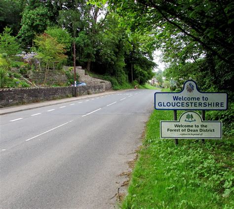 Welcome to Gloucestershire and the... © Jaggery cc-by-sa/2.0 ...