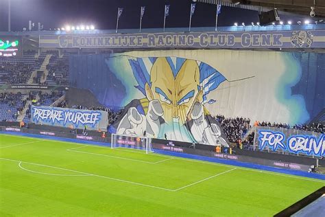 KRC Genk Supporters Pakken Uit Met Geweldige Tifo Voetbalnieuws