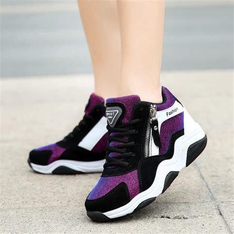 Sale Trendy Sneakers For Women In Stock