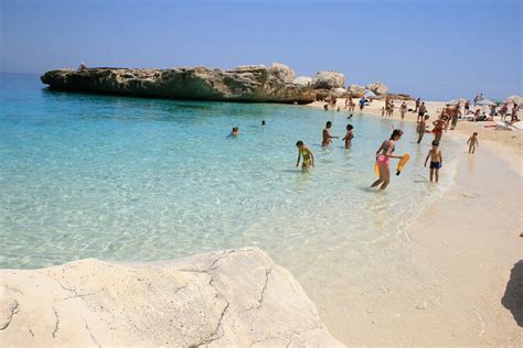 Le spiagge più belle della Sardegna Cala Mariolu Baunei PHOTOGALLERY