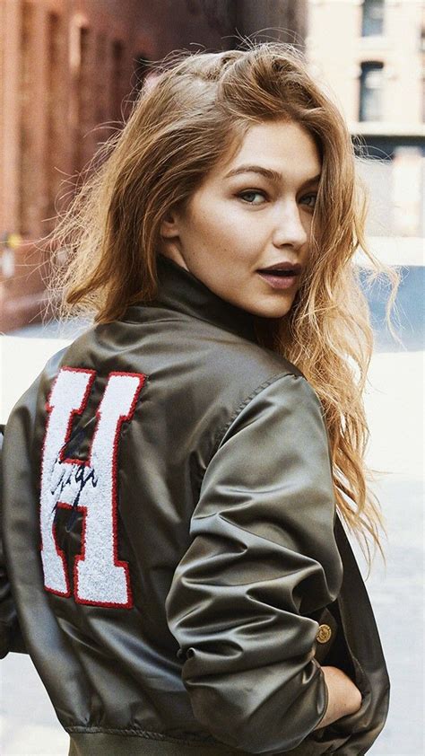 Gigi Hadid Hd Wallpapers Wallpaper Cave