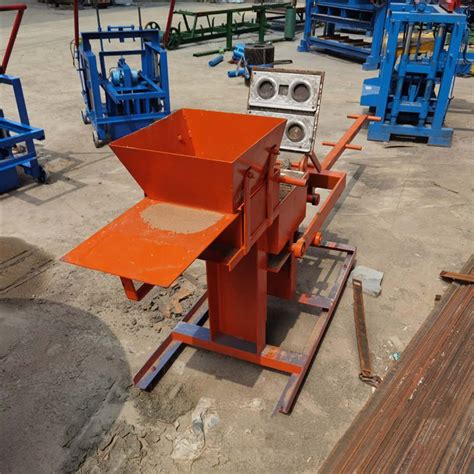 Manual Interlocking Red Clay Soil Brick Making Machine Compressed Clay