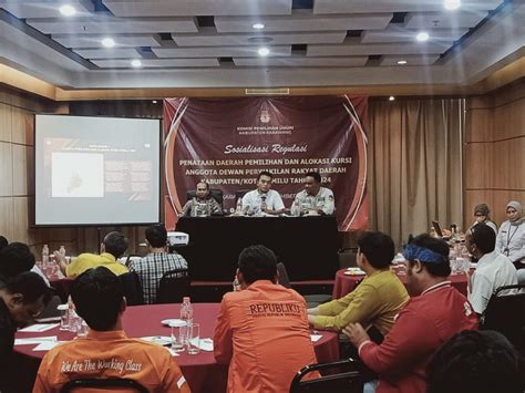 KPU Karawang Sosialisasikan Regulasi Penataan Dapil Dan Alokasi Kursi