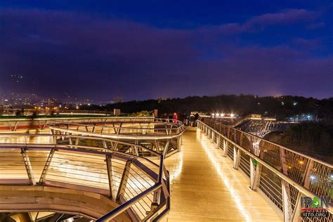 PHOTO: Tabiat Bridge - Tehran - Iran Travel and Tourism