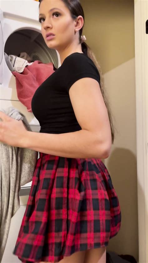 Nude Hardcore Fuck SKIRT Creampie