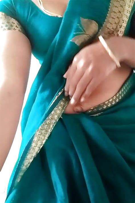 Swetha Tamil Wife Saree Strip Record Video Xhamster