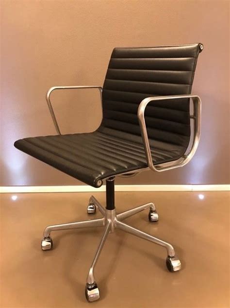 Charles Eames Ray Eames ICF Office Chair EA 108 Barnebys