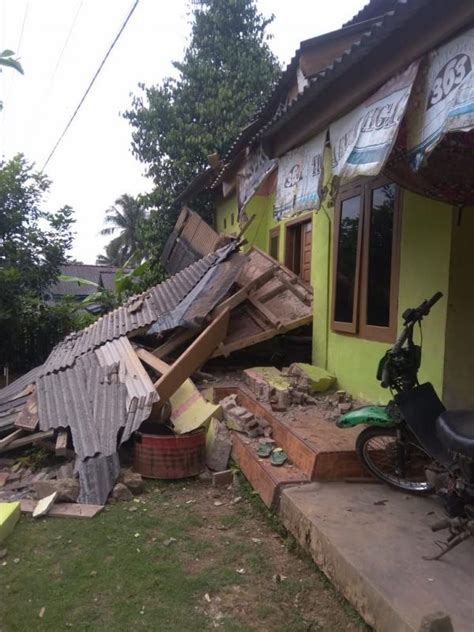 257 Rumah Rusak Akibat Gempa M 6 6 Di Pandeglang Banten