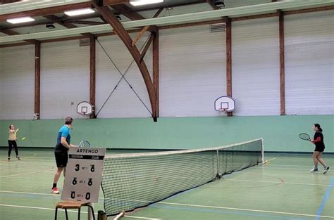 Le tournoi de tennis de Noël bat son plein Lurcy Lévis 03320