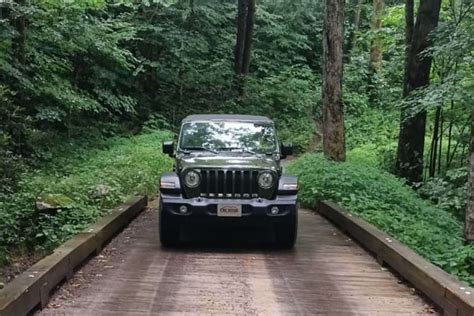 Jeep Rentals - Smoky Mountain Escapes Vacation Rentals