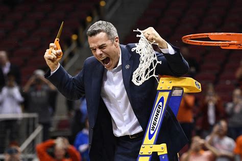 2019 National Championship Tony Bennett Virginias Humble Hero Streaking The Lawn