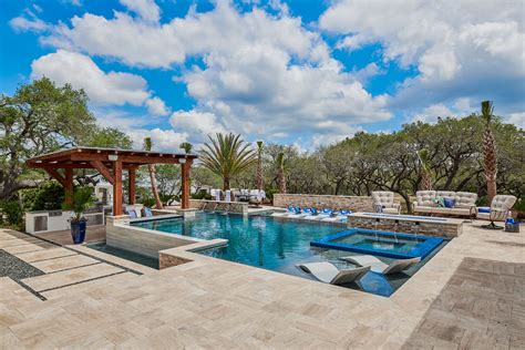 All You Need To Know About Travertine Decks Infinity Pools Of Texas